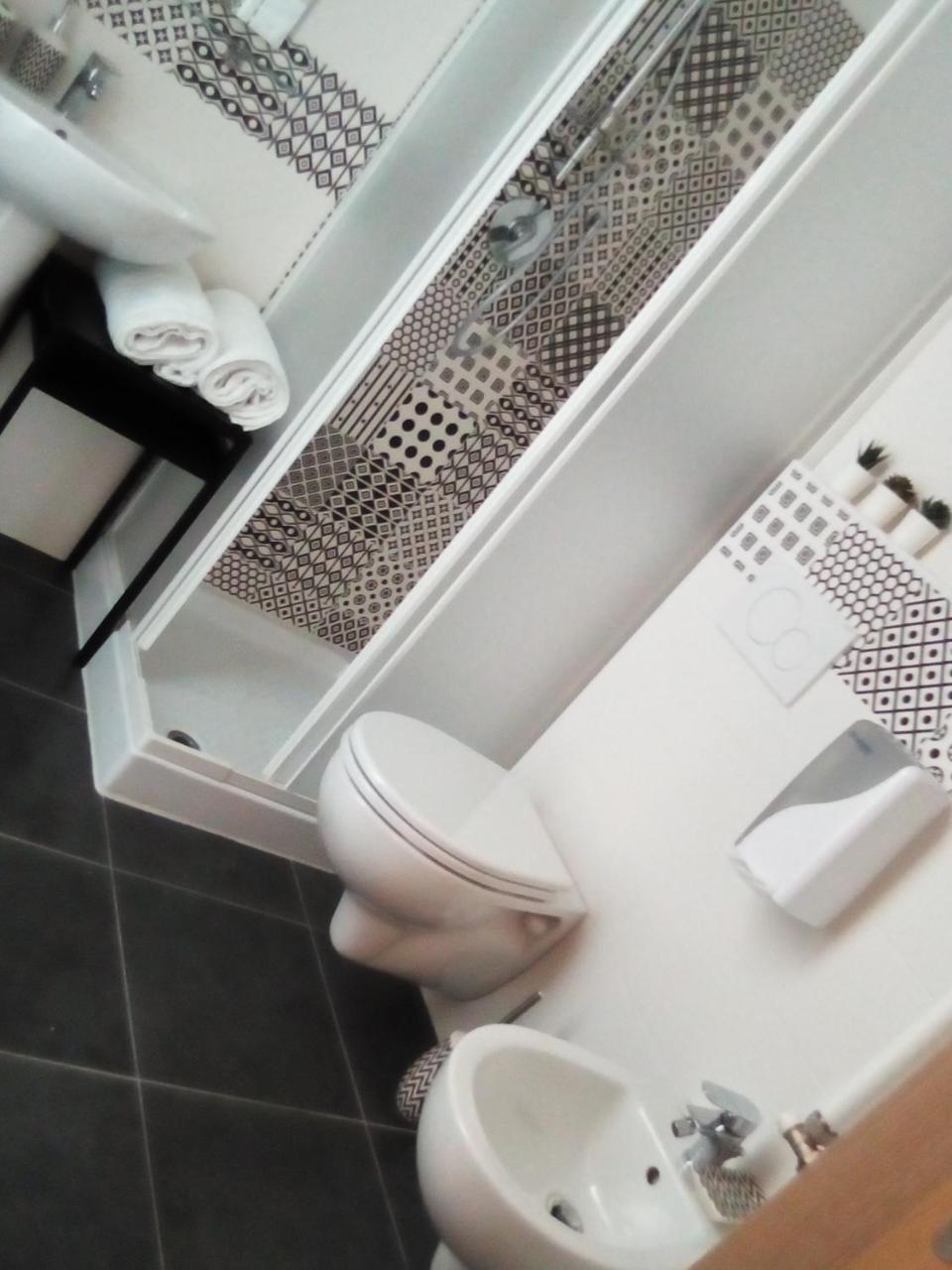 Bed and Breakfast Officina Urban Sleep Сан-Бенедетто-дель-Тронто Экстерьер фото