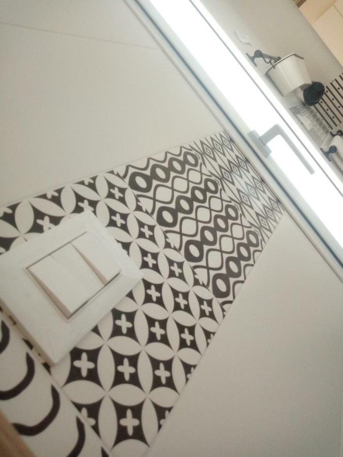 Bed and Breakfast Officina Urban Sleep Сан-Бенедетто-дель-Тронто Экстерьер фото